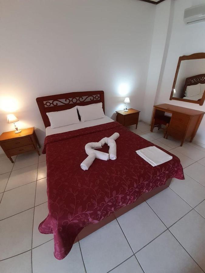 Zaneta Hotel & Apartments Neo Klima Luaran gambar