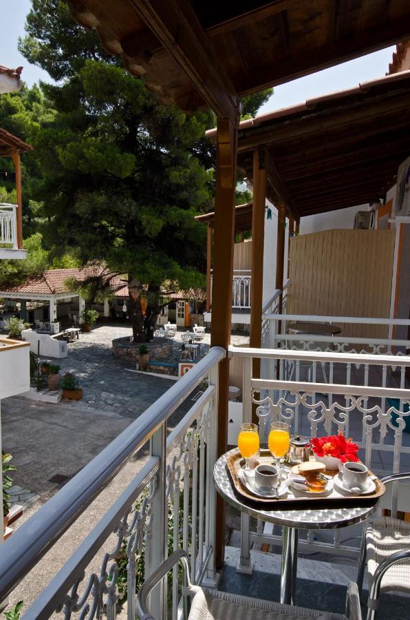 Zaneta Hotel & Apartments Neo Klima Luaran gambar