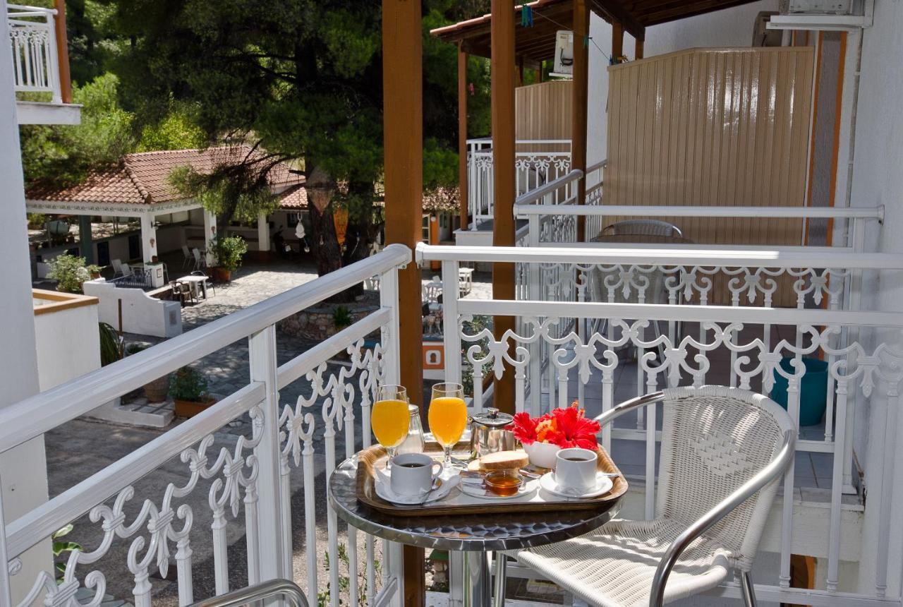 Zaneta Hotel & Apartments Neo Klima Luaran gambar